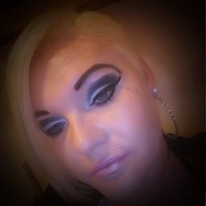 Meet your Posher, Jordon